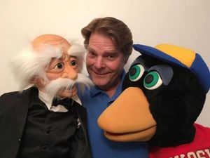 Ventriloquist Steve 